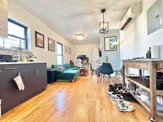 Rented by Doorway NYC, LLC | media 9