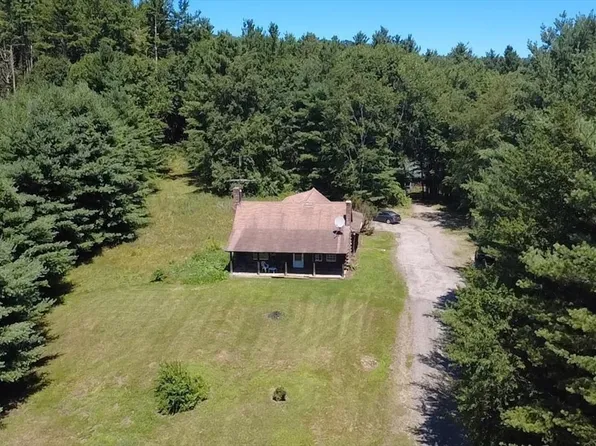 1352 Ashfield Rd, Conway, MA 01341