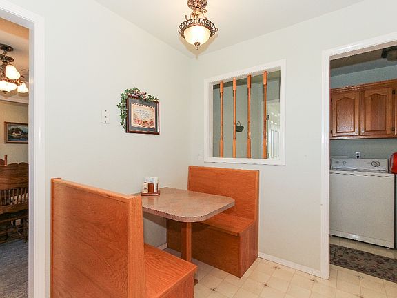 3rd image of 14597 N Maple Dr