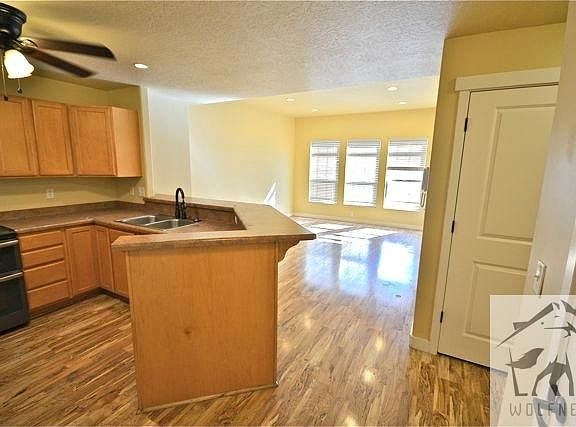 2nd image of 4276 S Main St Unit 205