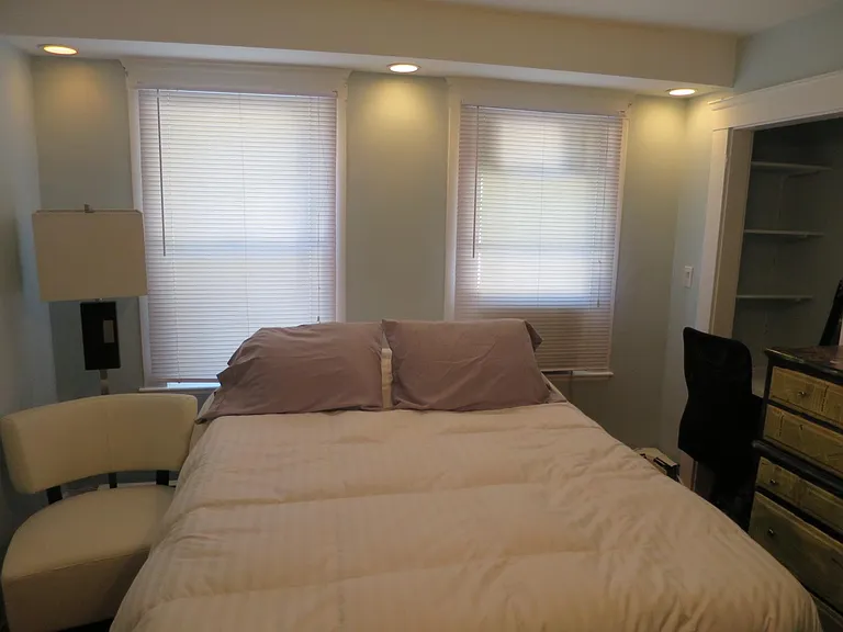 185 Winthrop St #1B — Photo 7
