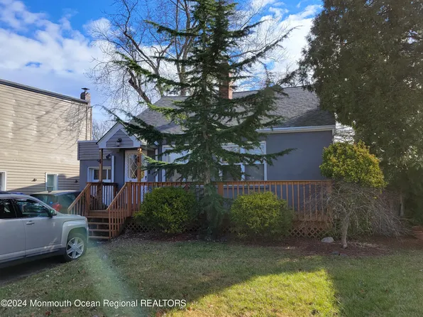 12 Wayside Terrace, Tinton Falls, NJ 07712