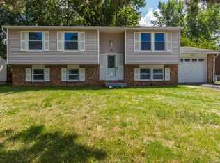 23 Barringer Dr, Hamlin, NY 14464