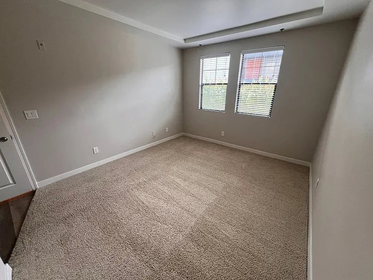 4623 Willis Ave — Photo 34