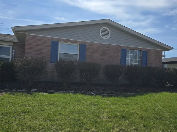 1711 Dubois Dr #A, Piqua, OH 45356