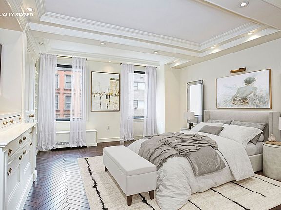 3rd image of 15 E 69th St #4B