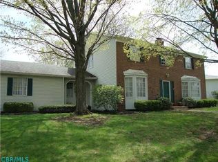 1387 Castleton Rd N, Columbus, OH 43220