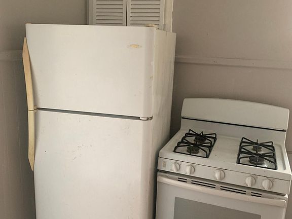 3rd image of 1724 S Carrollton Ave APT 1