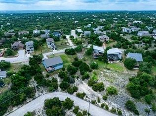 10704 Lake Park Dr, Dripping Springs, TX 78620