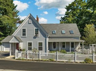 48 Hartford Ave, Dracut, MA 01826