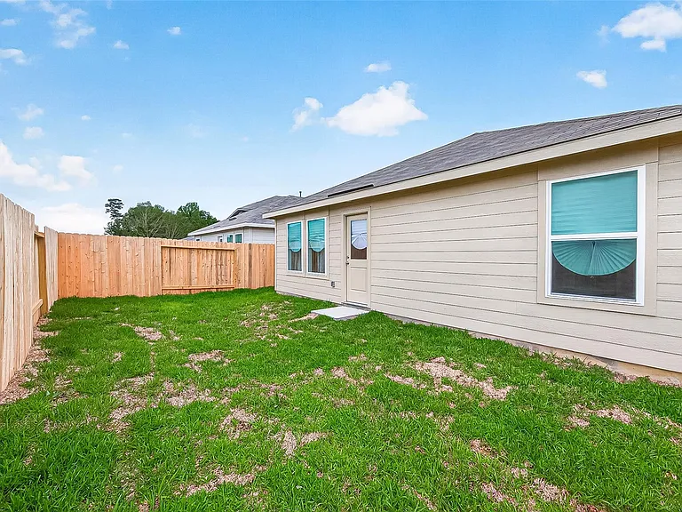 6014 Sherman Lakes Dr — Photo 38