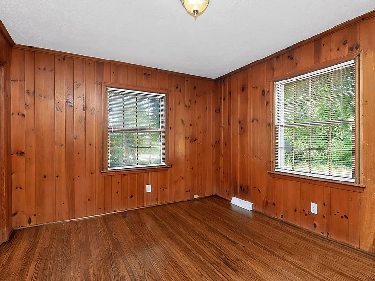 4812 Harris Rd — Photo 15