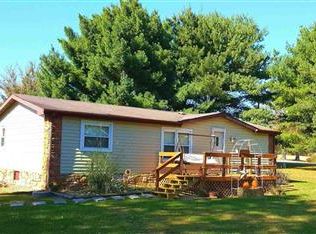 528 S Walnut Grove Rd, Bloomfield, IN 47424