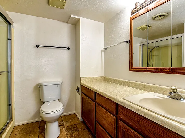 333 S Alarcon St — Photo 9
