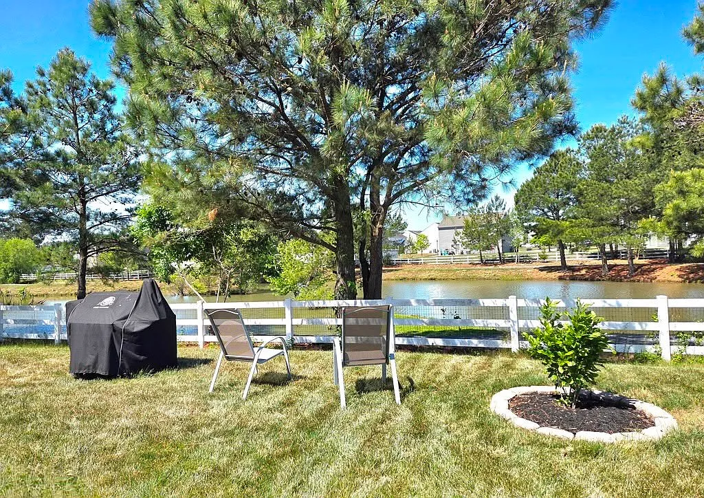 5 bed, 2591 sqft, $2,800 — Photo 4