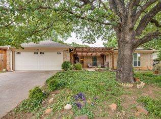 1608 Bedford Oaks Dr, Bedford, TX 76021