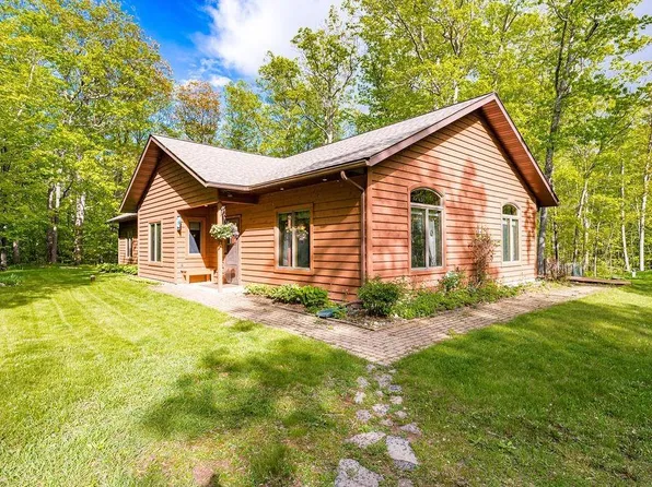 85402 Oak Lake Rd S, Kerrick, MN 55756
