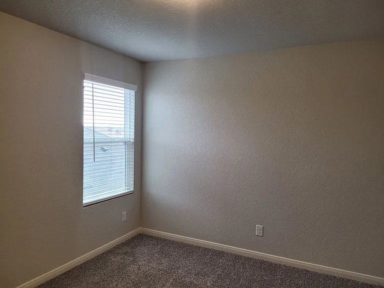 1936 Edelweiss Ave — Photo 21