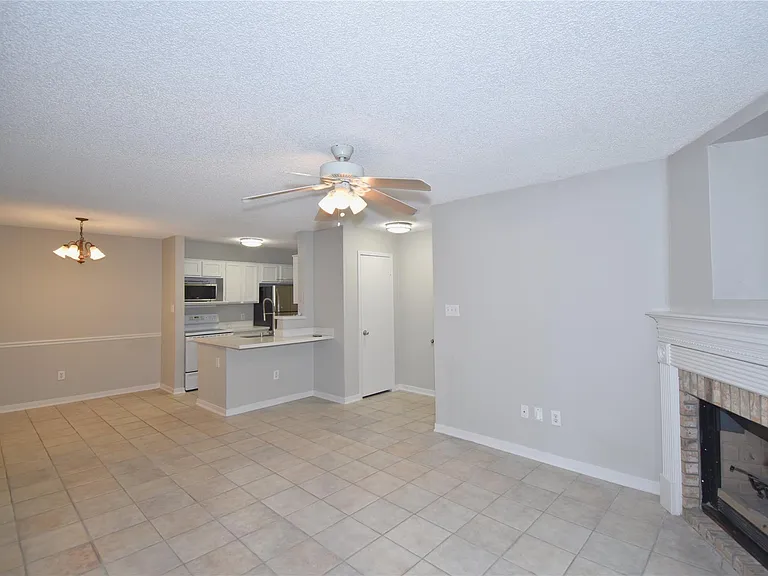 2121 Hepburn St #722 — Photo 22