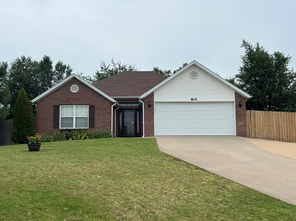 802 Henrietta Pl, Lowell, AR 72745