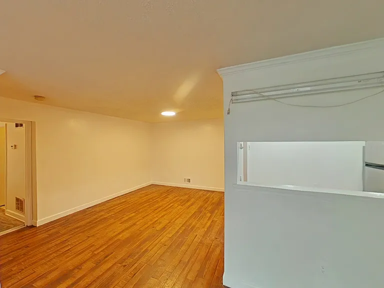 47 Dogwood St #1 — Photo 1