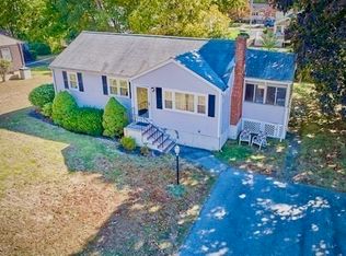 15 Carson Rd, Woburn, MA 01801