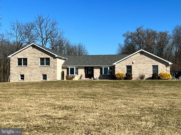 20904 Old Forge Rd, Hagerstown, MD 21742