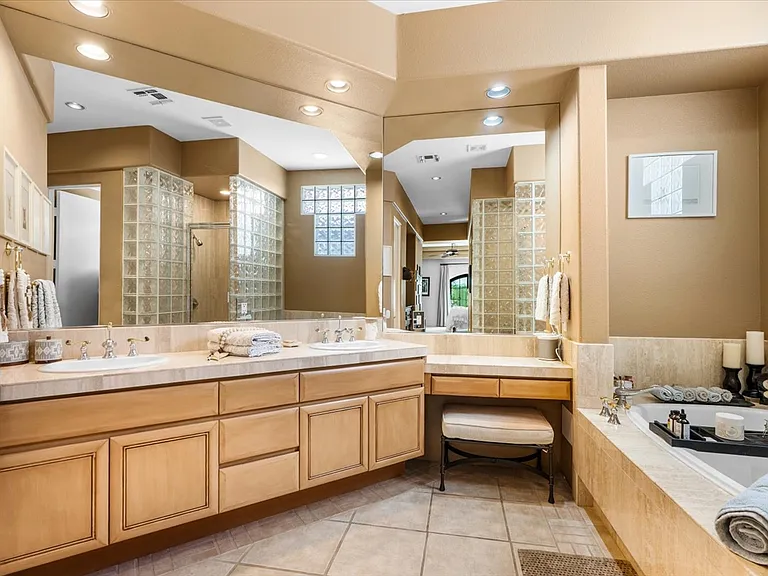 78760 Cabrillo Way — Photo 15