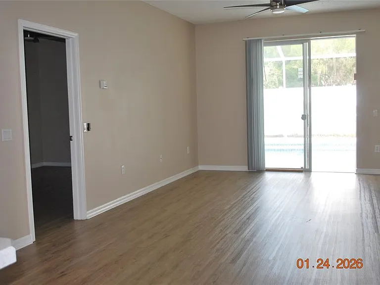 909 Grand Canyon Dr — Photo 7