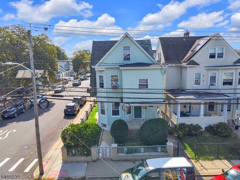 1st image of 278 18Th Ave