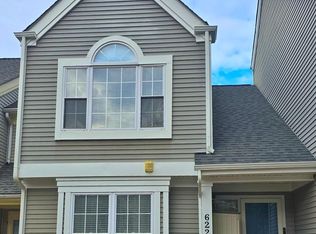 6223 Stonepath Cir, Centreville, VA 20120