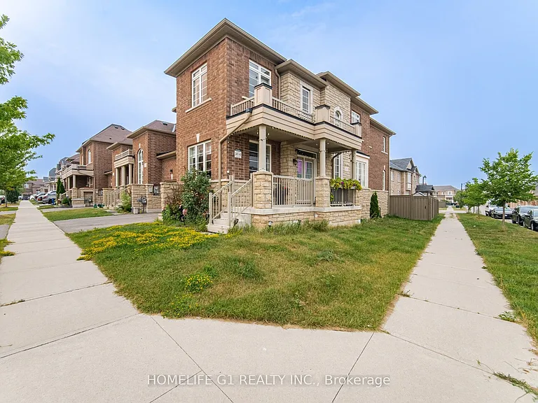 129 Holbrook Ct — Photo 2