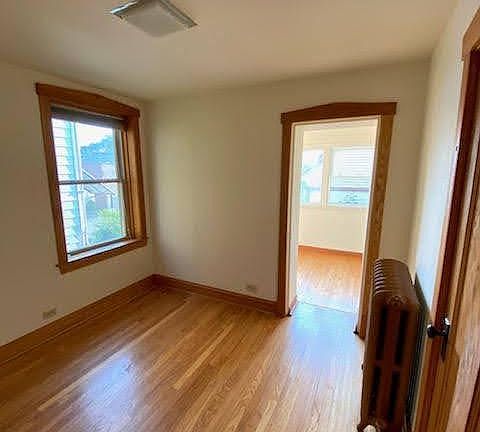 3rd image of 1604 S Austin Blvd #1