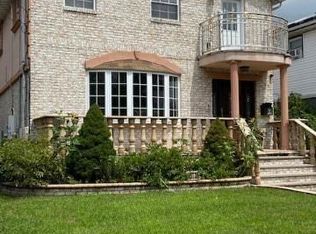 257-23 149th Rd FLOOR 2, Rosedale, NY 11422