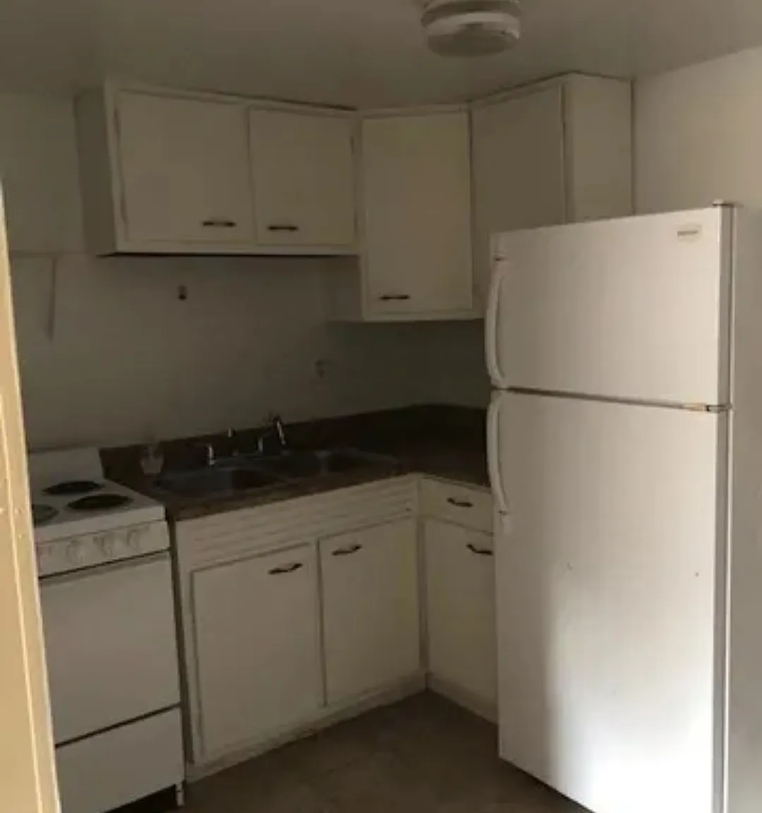 1 bed, $1,000 — Photo 3