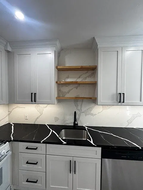 2 bed, 1.5 bath, 1300 sqft, $2,350 — Photo 2