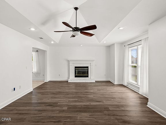5th image of 1812 Rhett Pl