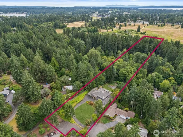 6718 76th Street W, Lakewood, WA 98499