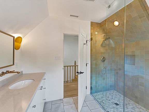 5th image of 1283 Coast Village Cir Suite D