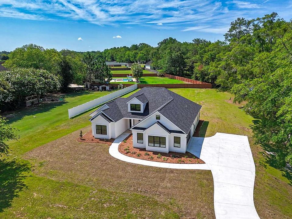 1st image of 117 Salt Lick Ln