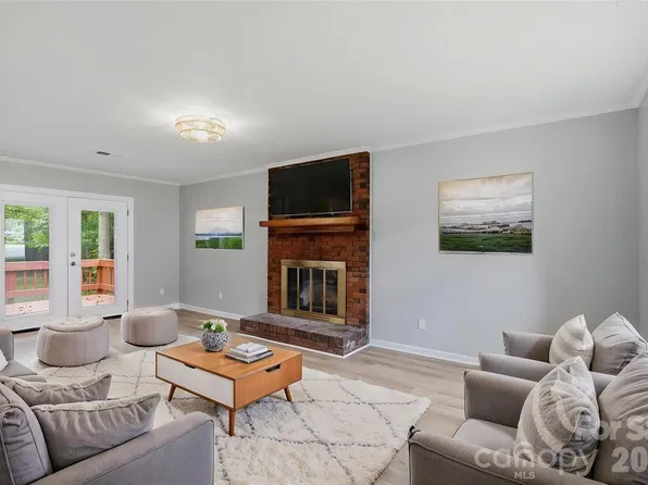 12530 Newstead Rd, Huntersville, NC 28078
