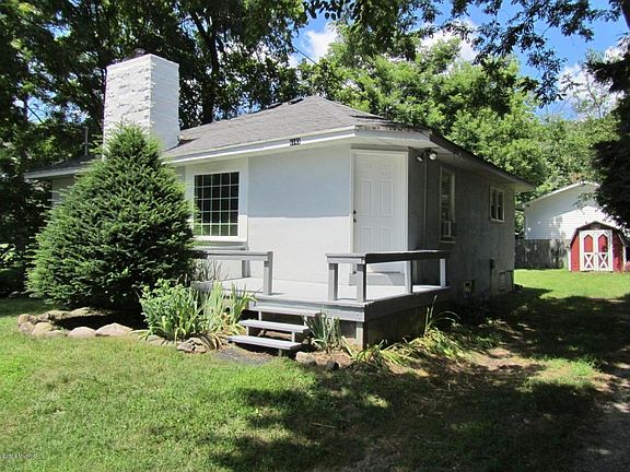 2nd image of 6143 W River Dr NE