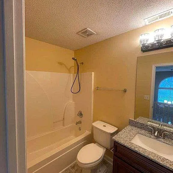 408 Canoga Ct — Photo 12