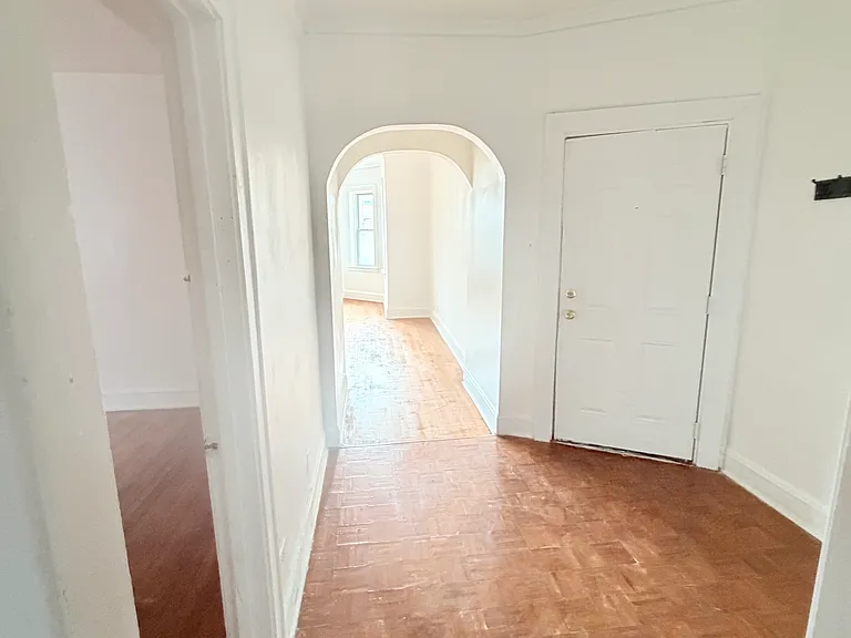 106 S Parkside Ave — Photo 4