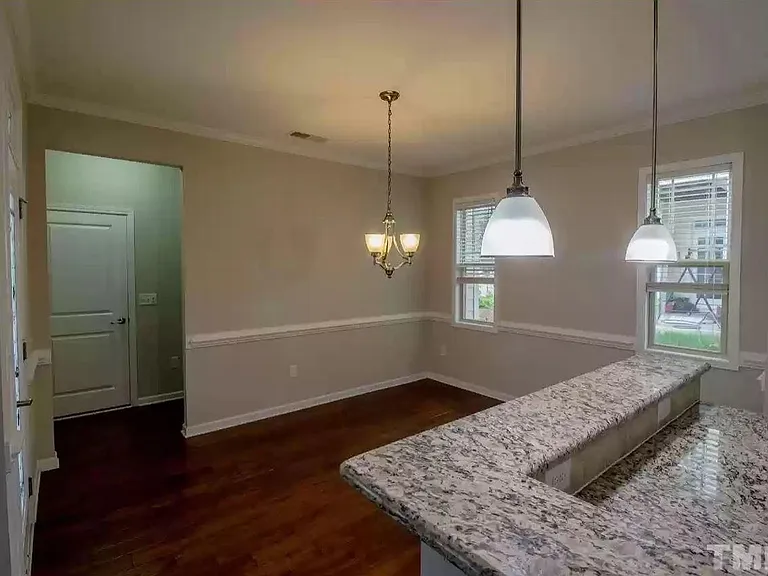 1213 Oatney Ridge Ln — Photo 12