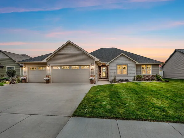 2927 Gardenia Dr, Appleton, WI 54913
