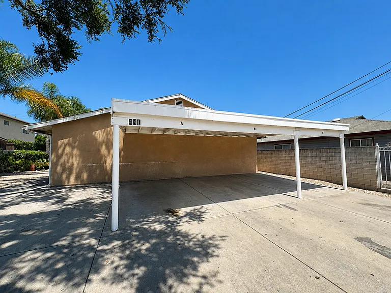 441 Sycamore Street — Photo 17