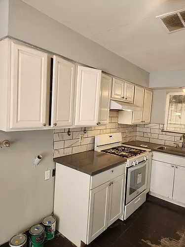 5 E Saginaw Way Photo 1