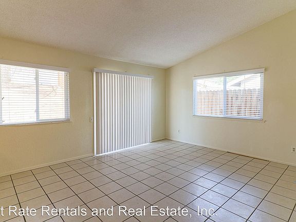 3rd image of 25848 Flint Dr #48