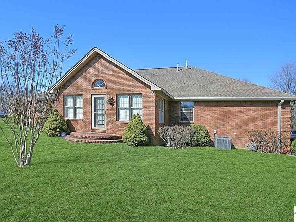 5th image of 1605 Tabard Dr